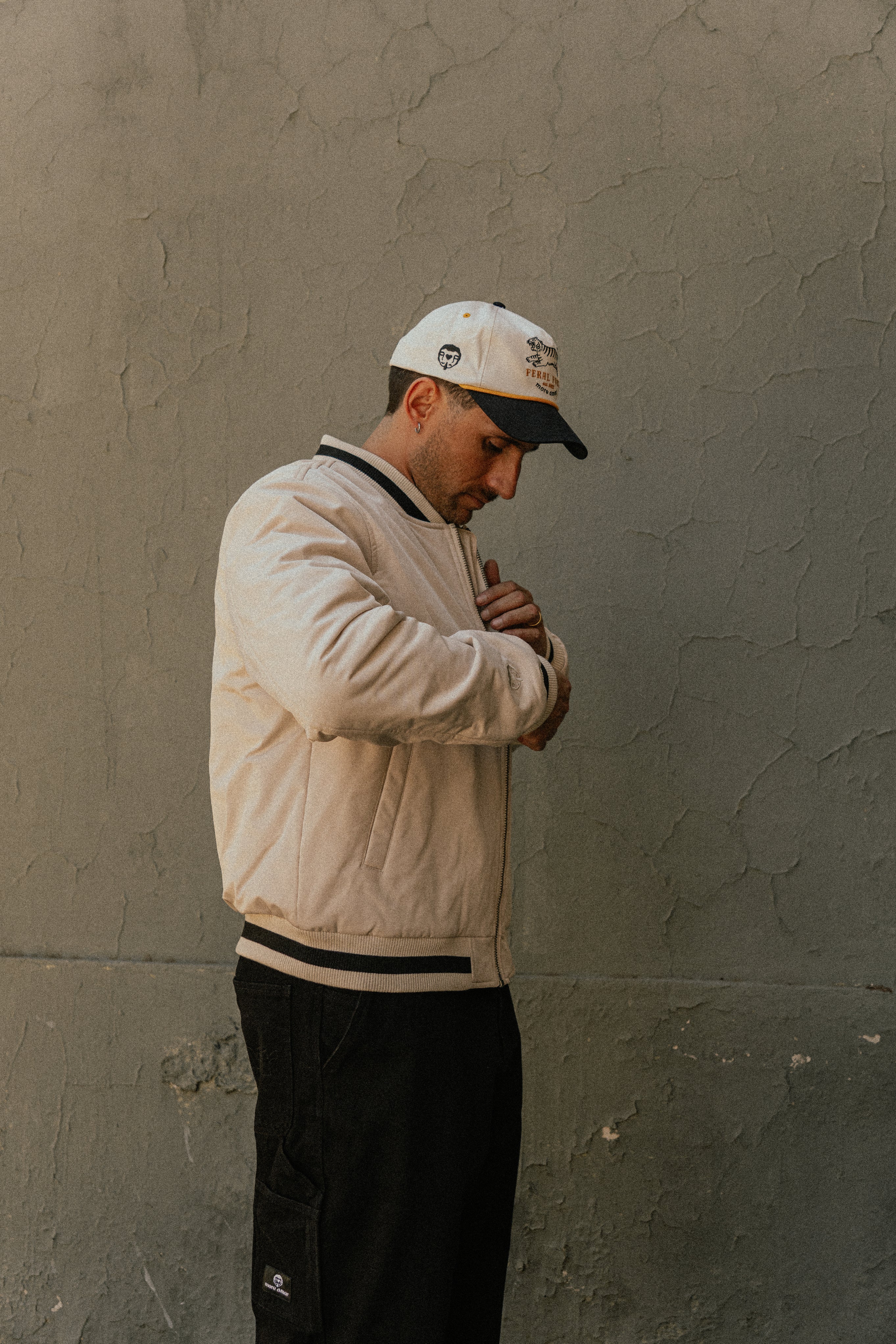 Bomber Jacket Floral Pattern Ecru | Cata Ciro