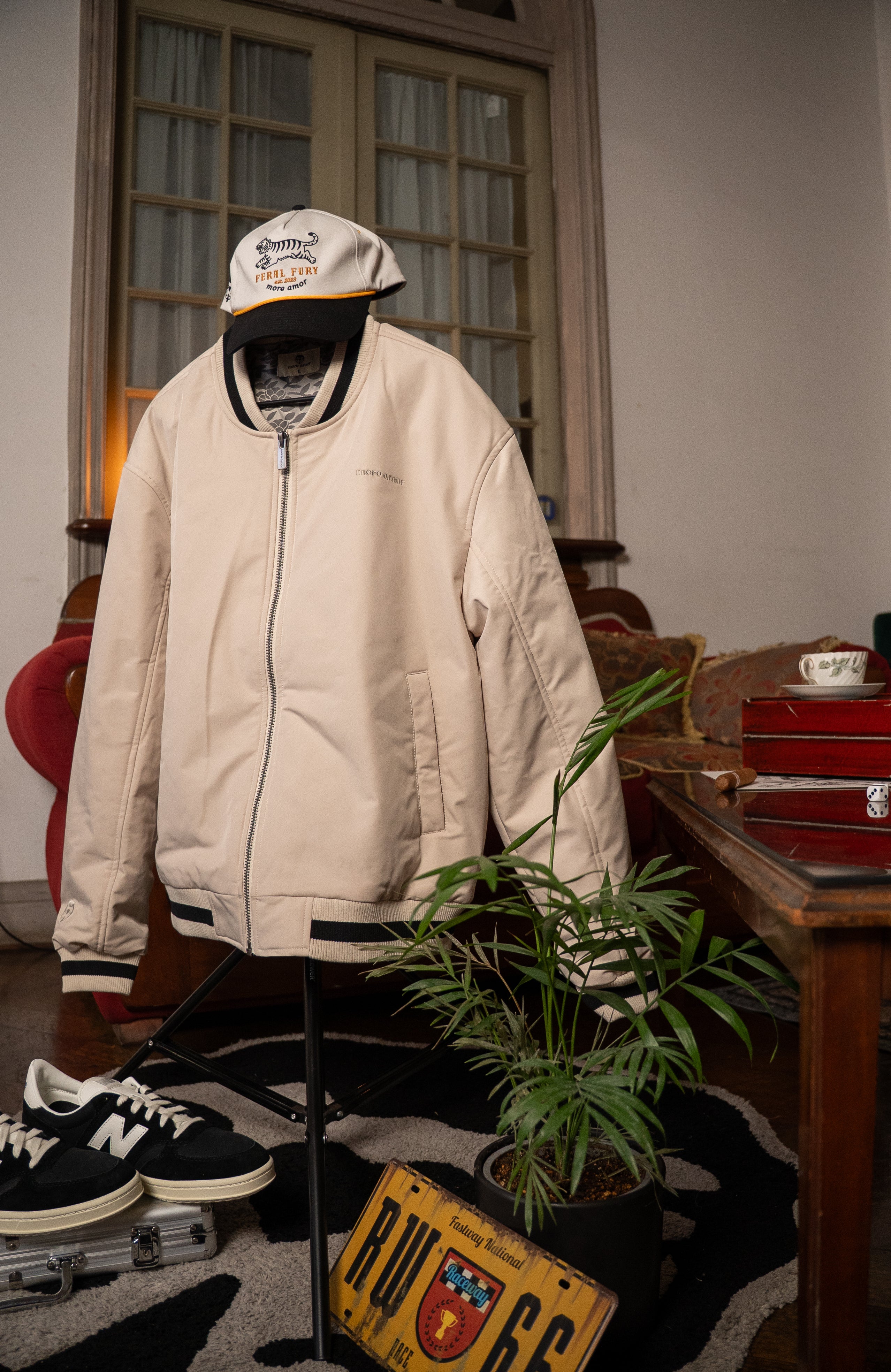 Bomber Jacket Floral Pattern Ecru | Cata Ciro