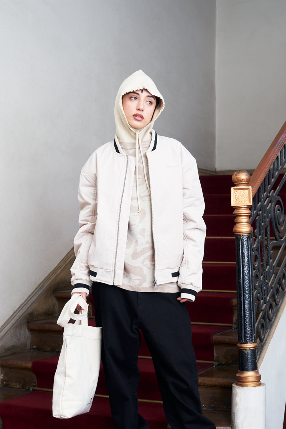 Bomber Jacket Floral Pattern Ecru | Cata Ciro