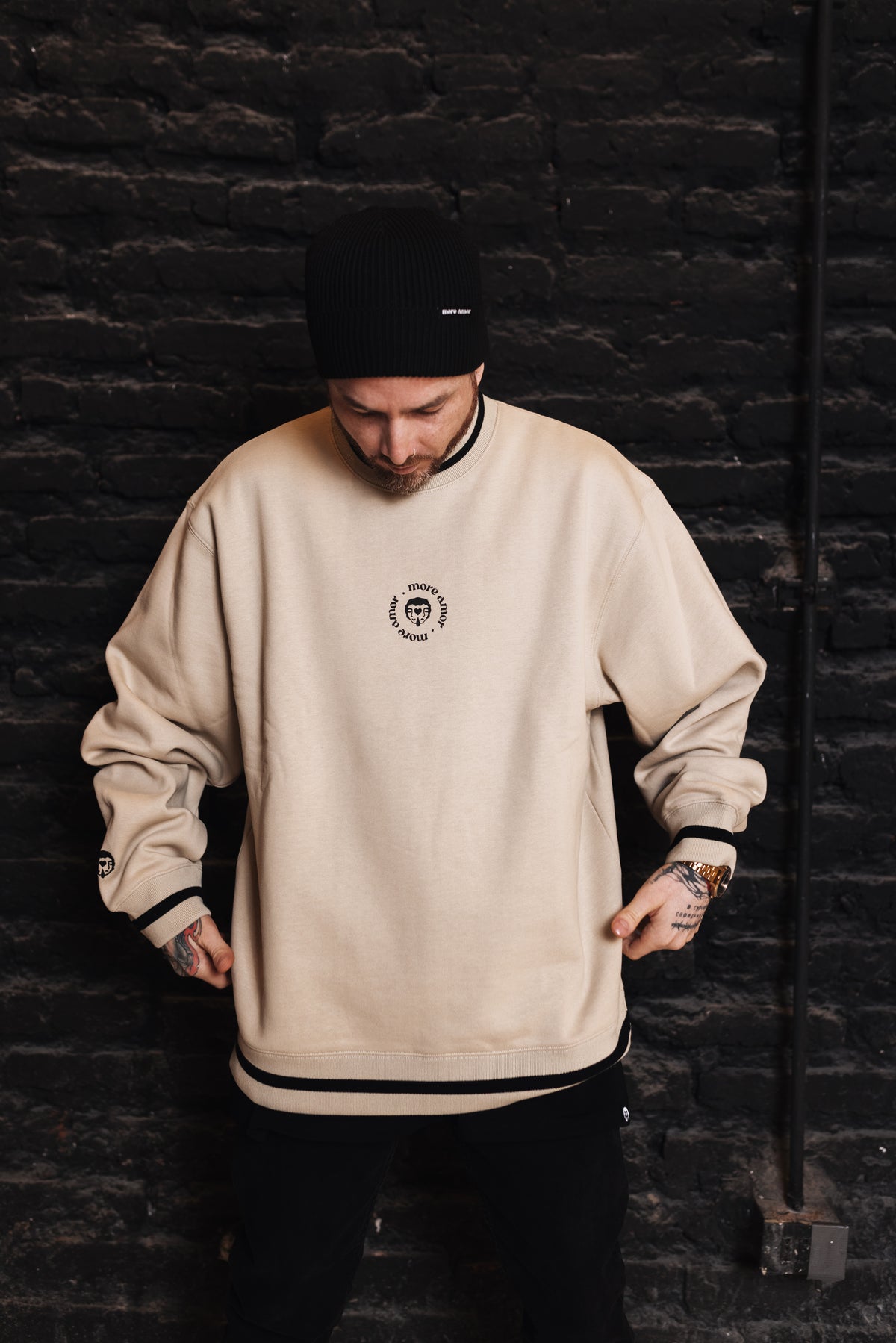 Polerón Crewneck sin Gorro Hombre Ecru | More Amor