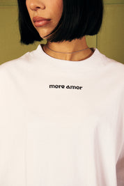 Polera more amor Blanco Boxy Fit Mujer | more amor