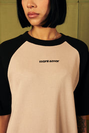 Polera Waffle Raglan Ecru&Negra Mujer | more amor