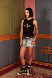 Polera Sin Mangas Camisa Vase Of Flower Negra | Nanai