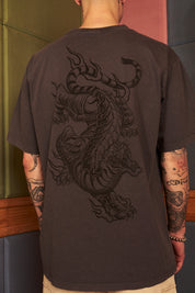 Polera Burning Tiger Gris | Matias Wenuqueo