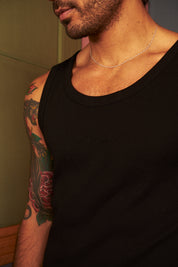 Polera Sin Mangas Negra | More Amor