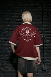 Camisa Ornaments Burdeo | Cerotatuajes