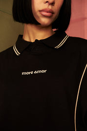 Polera 80's more amor Negra Boxy Fit Mujer | more amor