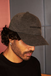 Jockey Ball Cap Gris | More Amor
