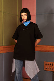 Polera Cavalry Warrior Negra Mujer | Matias Wenuqueo