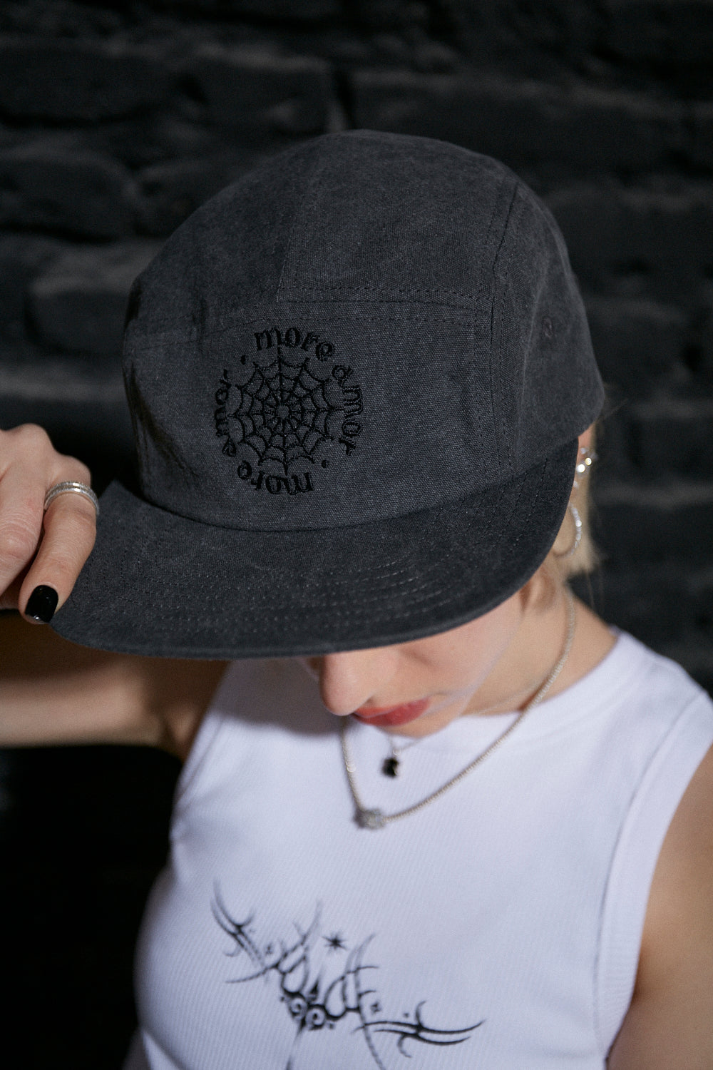 Jockey Five Panel SpiderWeb Gris Mujer | Dimedarko