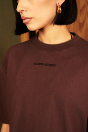 Polera more amor Cafe Boxy Fit Mujer | more amor