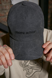 Jockey Ball Cap Gris | More Amor
