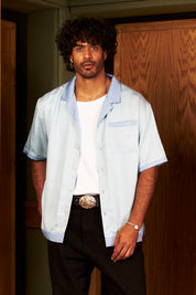 [UNIQUE IV] Camisa Fair Winds Celeste | DimeDarko