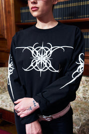 Polera 250 gr Neotribal Arms Negro | Simon Noctem
