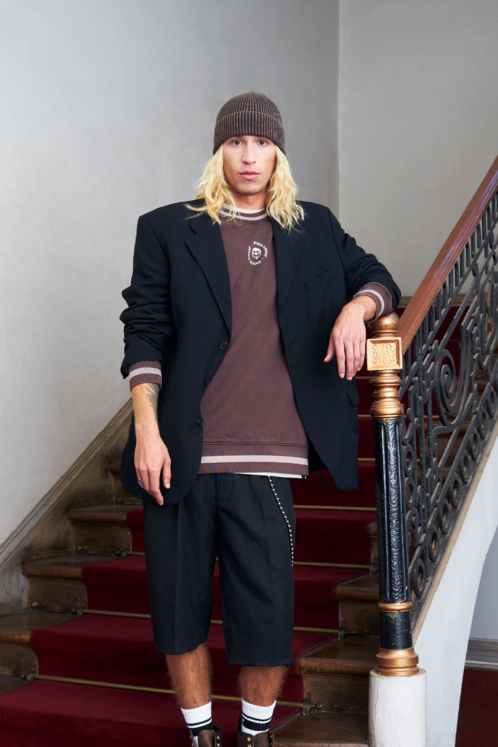 Crewneck Sin Gorro Logo Café | more amor
