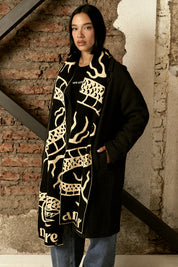 Bufanda Serpent and Fire Negra | DimeDarko