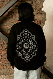 Polerón Crewneck Ornamental Rhombus Negro Mujer | Animalita