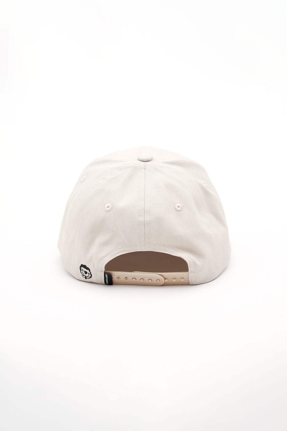 Jockey Medium Skull Crema Hombre | Max Costabal