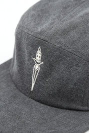 Jockey Five Panel Dagger Gris | Dimedarko