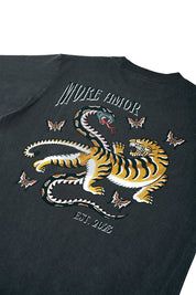 Polera Tiger&Snake Gris | Dimedarko