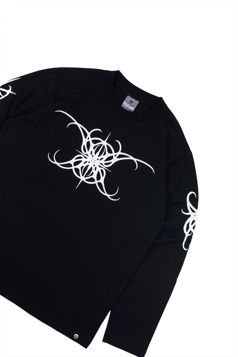 Polera 250 gr Neotribal Arms Negro | Simon Noctem