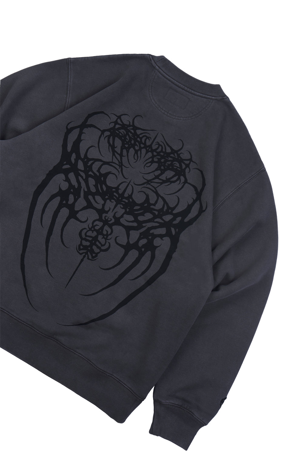 Crewneck Sin Gorro Neotribal Spine Gris | Simon Noctem