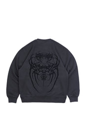 Crewneck Sin Gorro Neotribal Spine Gris | Simon Noctem