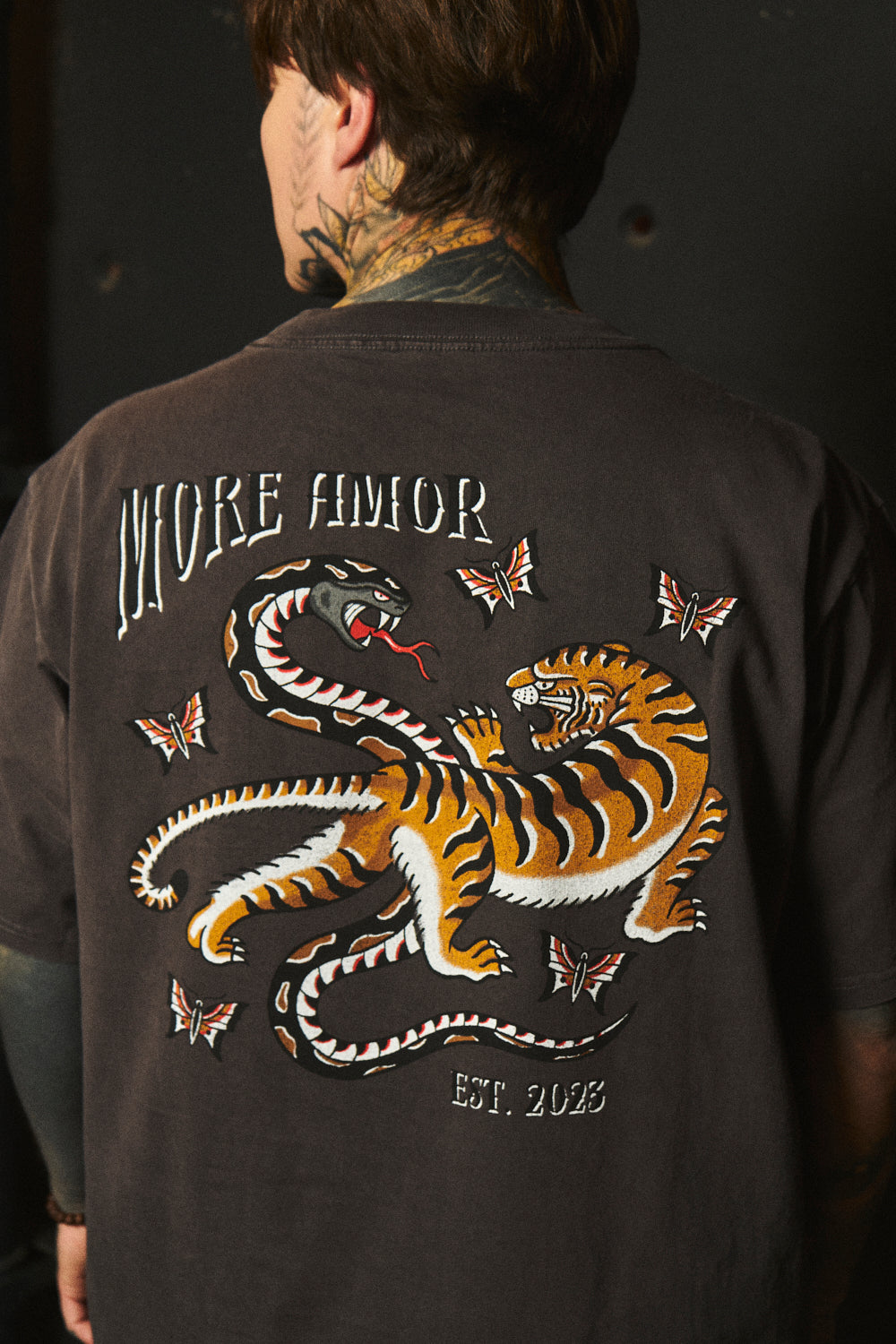Polera Tiger&Snake Gris | Dimedarko