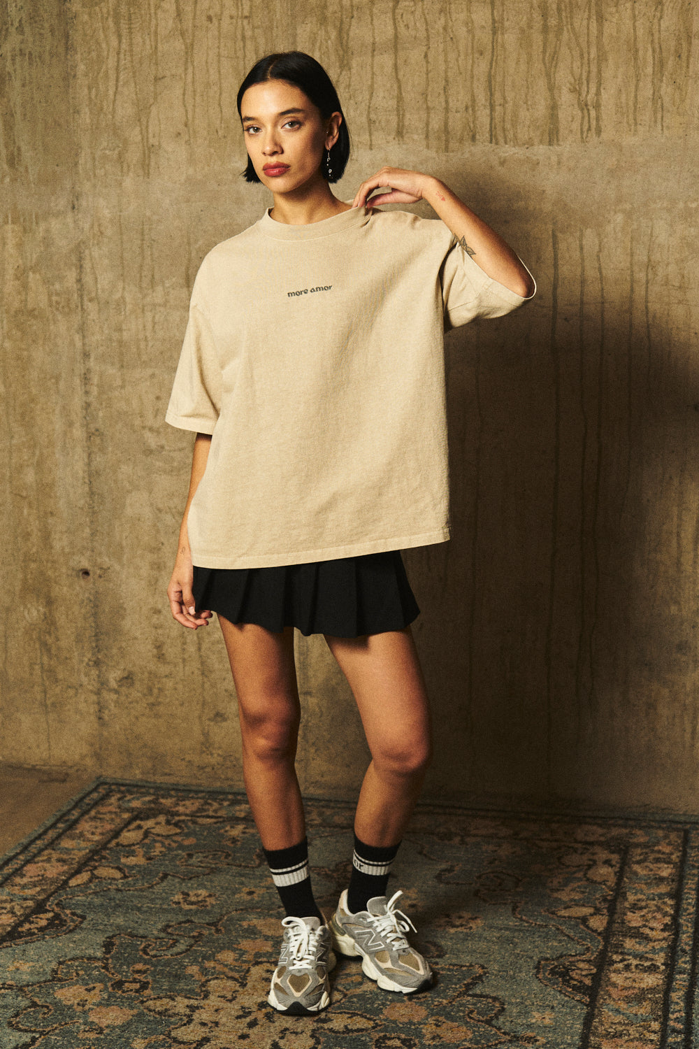 Polera Boxy Fit Manga Corta 250gr Ecru Mujer  | More Amor