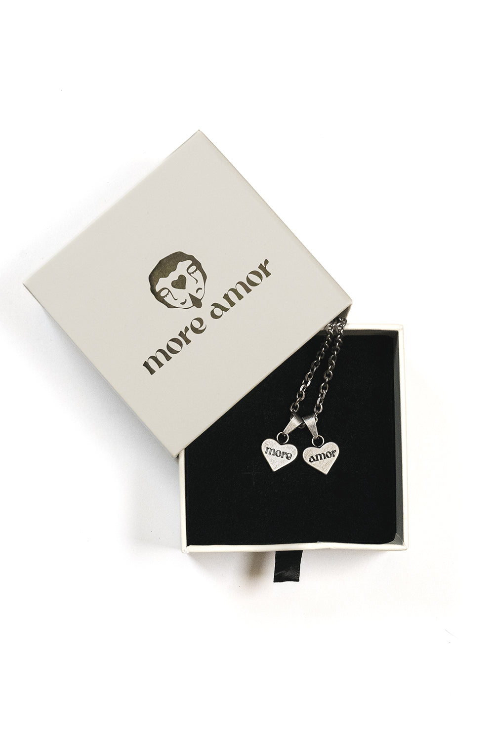 Collar Hearts | more amor