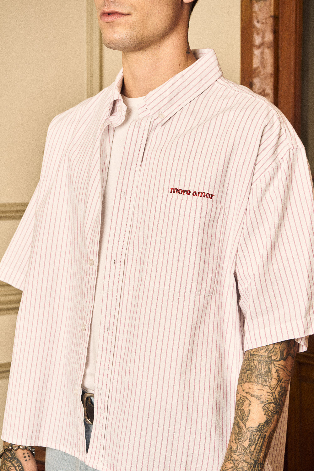 Camisa MC Classy Stripes Boxy Fit Rosado | more amor
