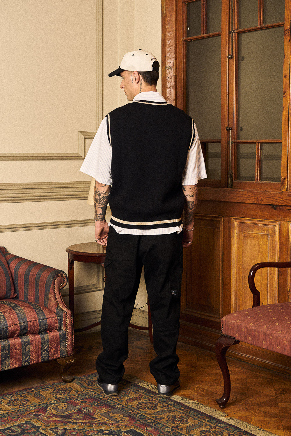 Chaleco Sleeveless Classy GrandPa Negra | more amor