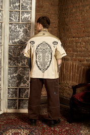 Polera Burning Cross Ecru | DimeDarko