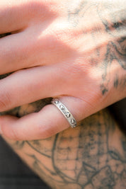 Anillo Line Of Hearts | more amor