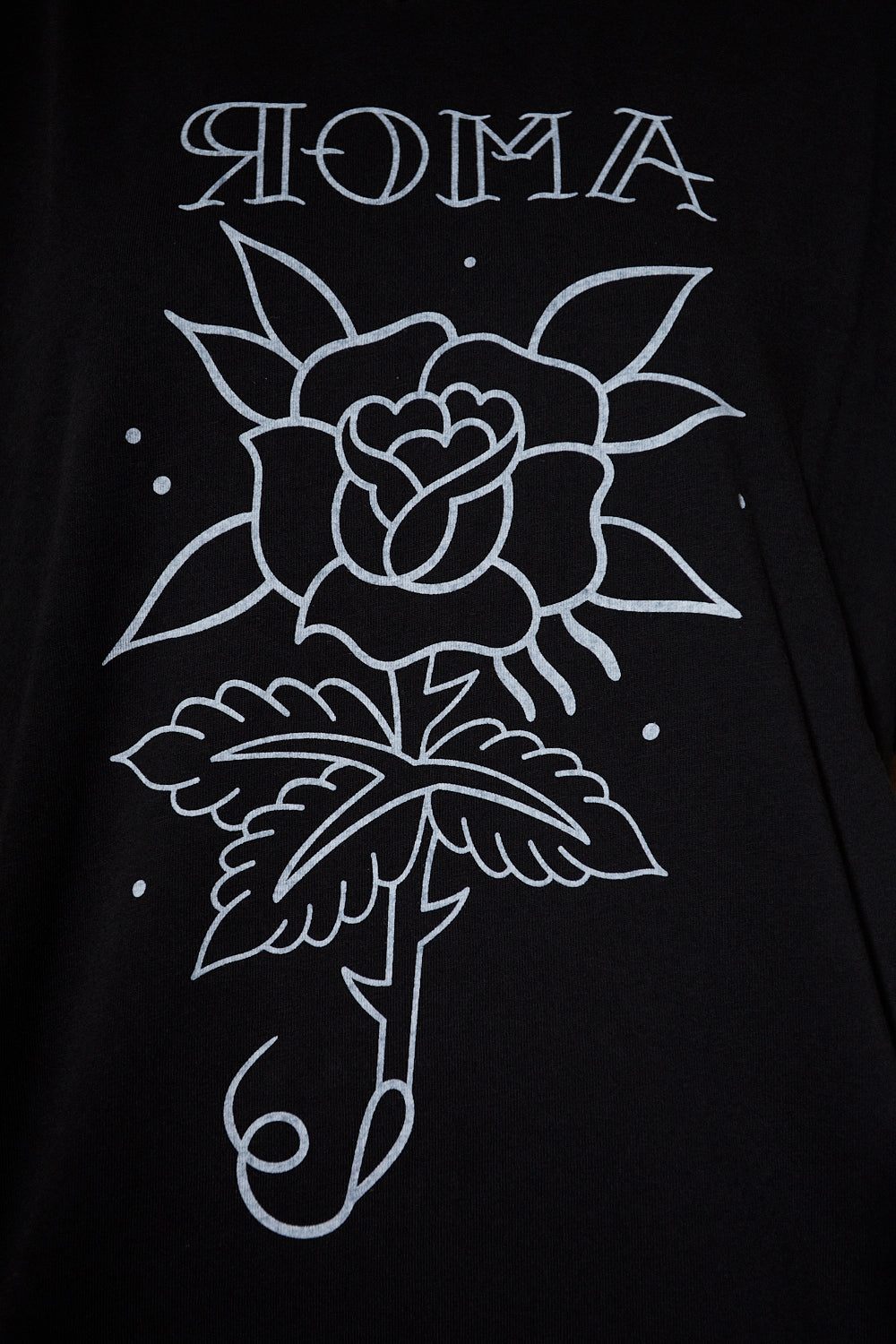 Polera 200gr Roma Negra Regular Fit | Max Puga