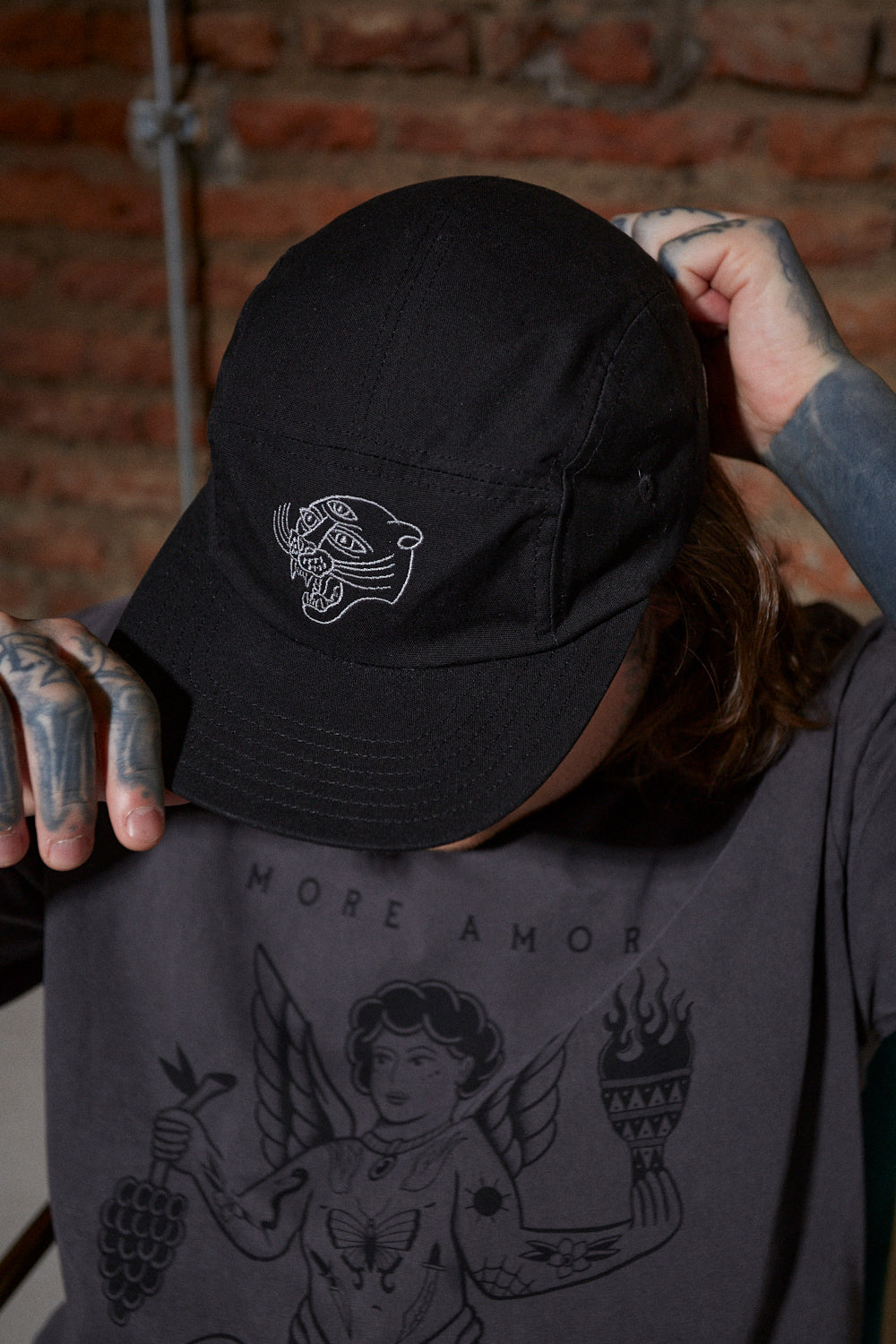Jockey Five Panel Panther Head Negro | Max Puga