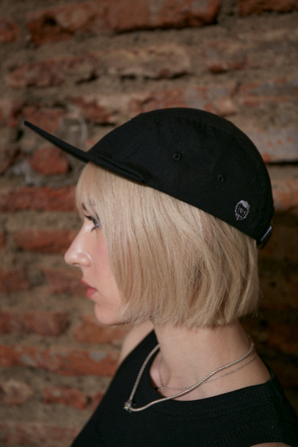 Jockey Five Panel Panther Head Negro Mujer | Max Puga