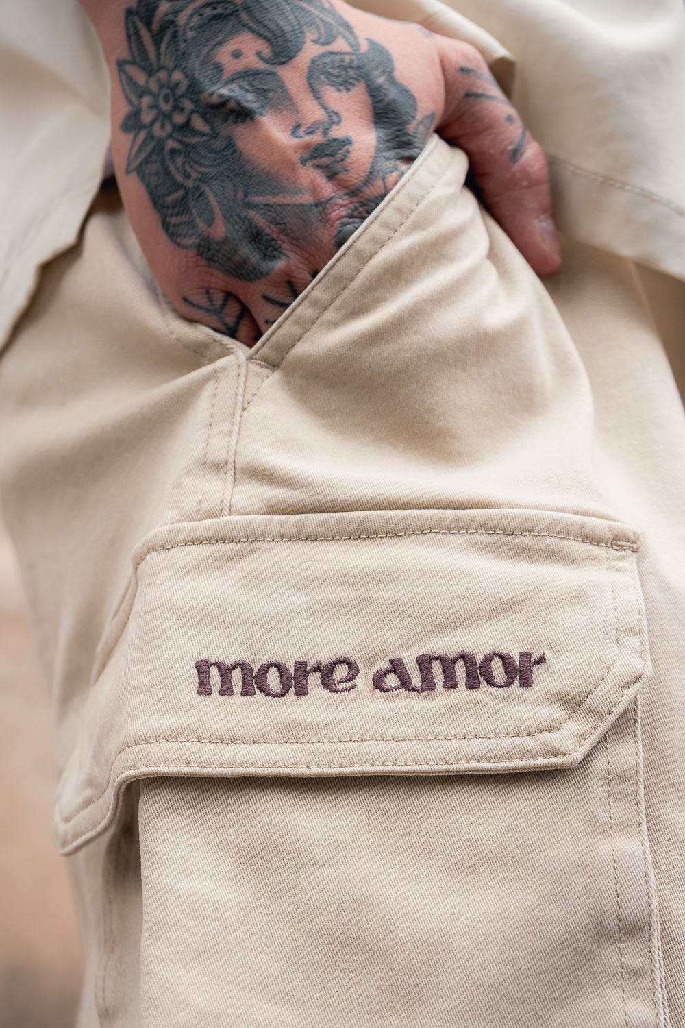 Short Cargo Ecru | More Amor