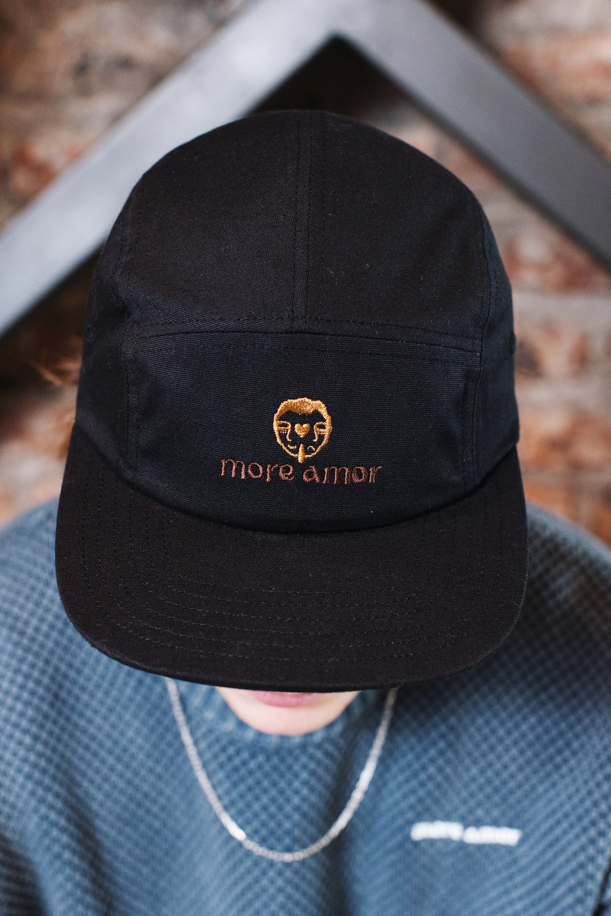 Jockey Five Panel Negro Hombre | More Amor